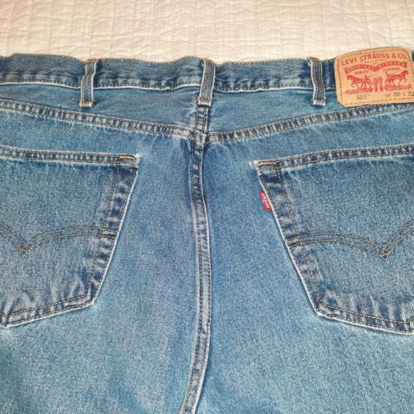 Levi's 505 Men's Jeans 38x32 100% Cotton Regular/Straight Medium-Washed - Picture 6 of 11